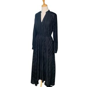 Elegant Black Pleated Dress